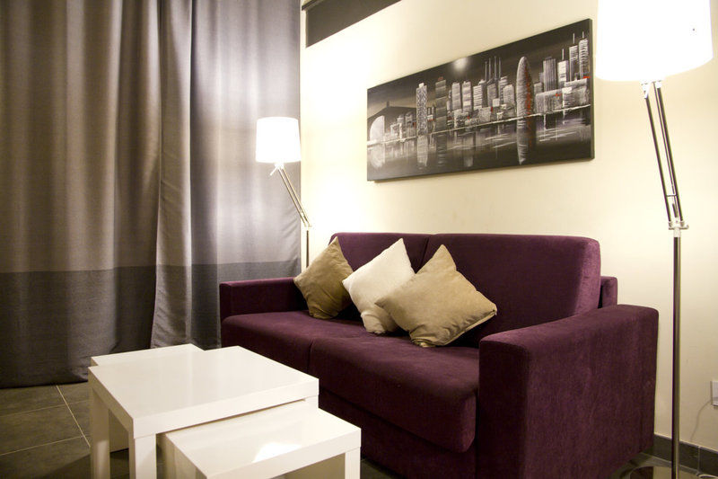 Ola Living Macba Apartment Barcelona Bagian luar foto